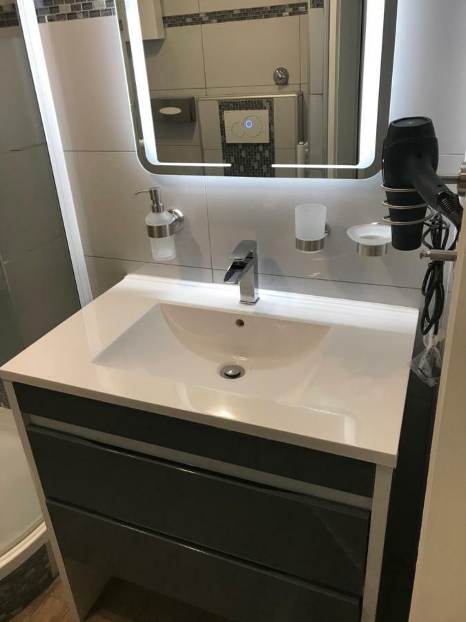 Apartment Maximilians ดุสเซลดอร์ฟ ภายนอก รูปภาพ
